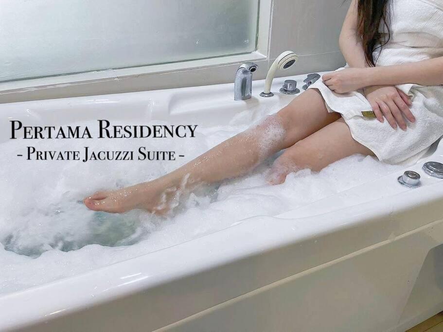 Private Jacuzzi Staycation At Kl City 721 Kuala Lumpur Exteriör bild